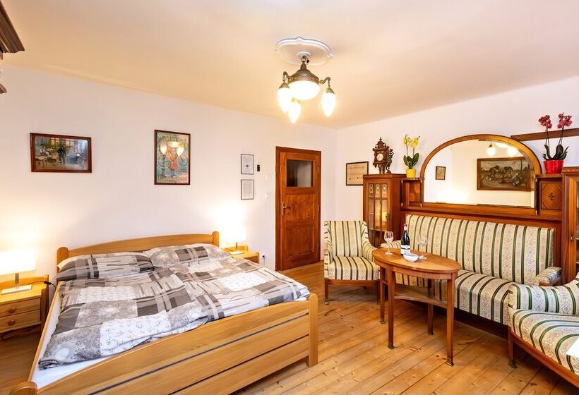 Hotel Pension Nostalgie