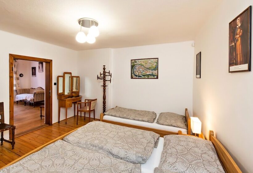 Hotel Pension Nostalgie