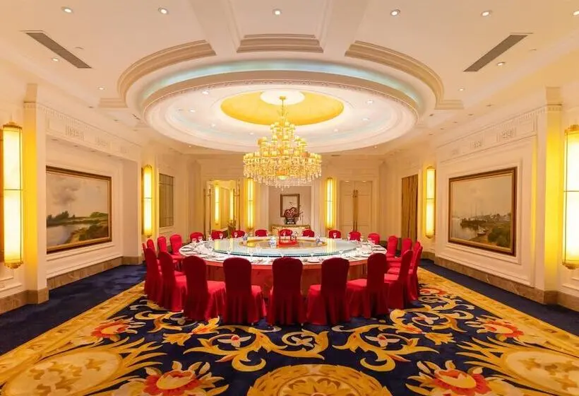 ホテル Ramada Plaza Wuhan Optics Valley