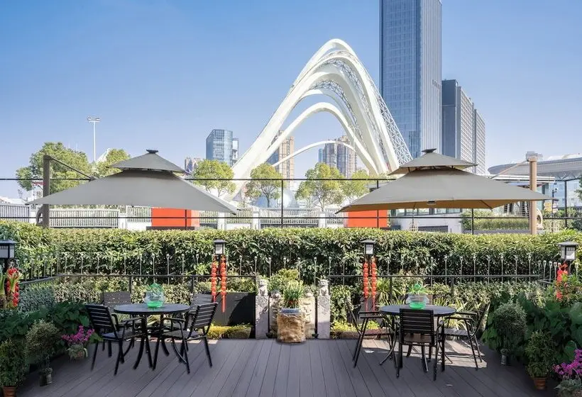 ホテル Ramada Plaza Wuhan Optics Valley
