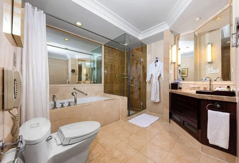 ホテル Ramada Plaza Wuhan Optics Valley
