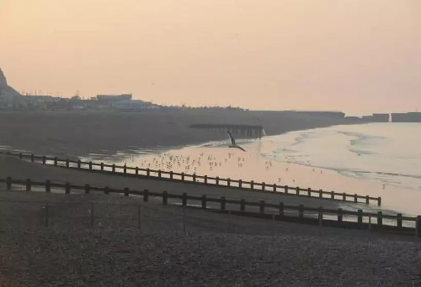 هتل The White Rock