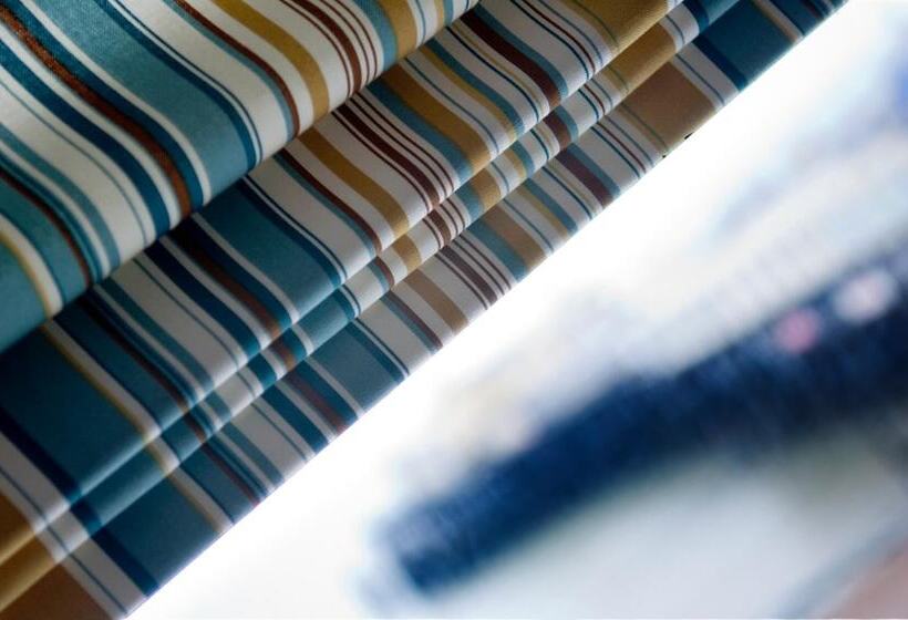 호텔 The White Rock