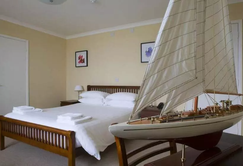 هتل The White Rock