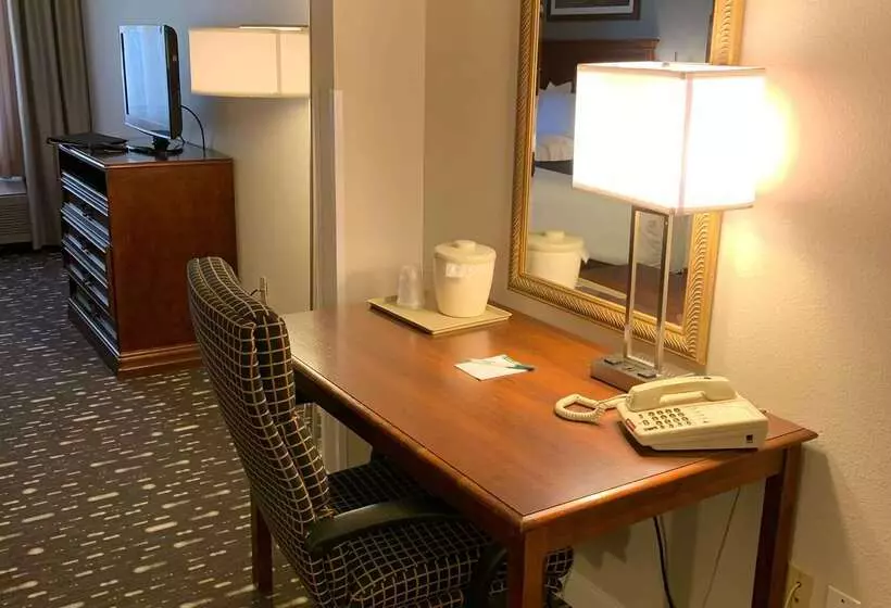 호텔 Wingate By Wyndham Brighton