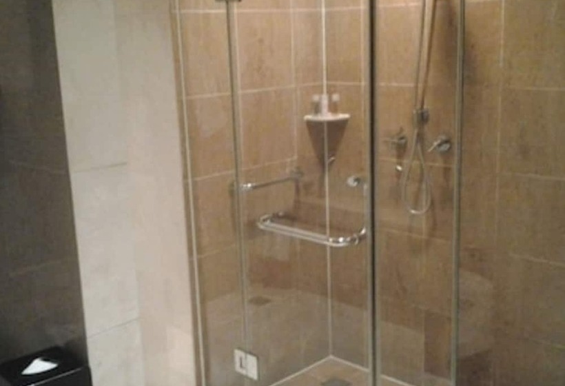 호텔 Ramada Plaza Wuhan Optics Valley