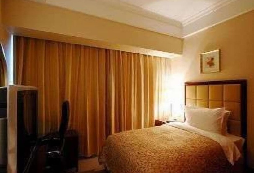 호텔 Ramada Plaza Wuhan Optics Valley