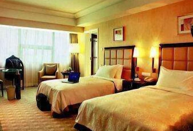 호텔 Ramada Plaza Wuhan Optics Valley