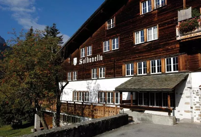 Klosters Youth Hostel