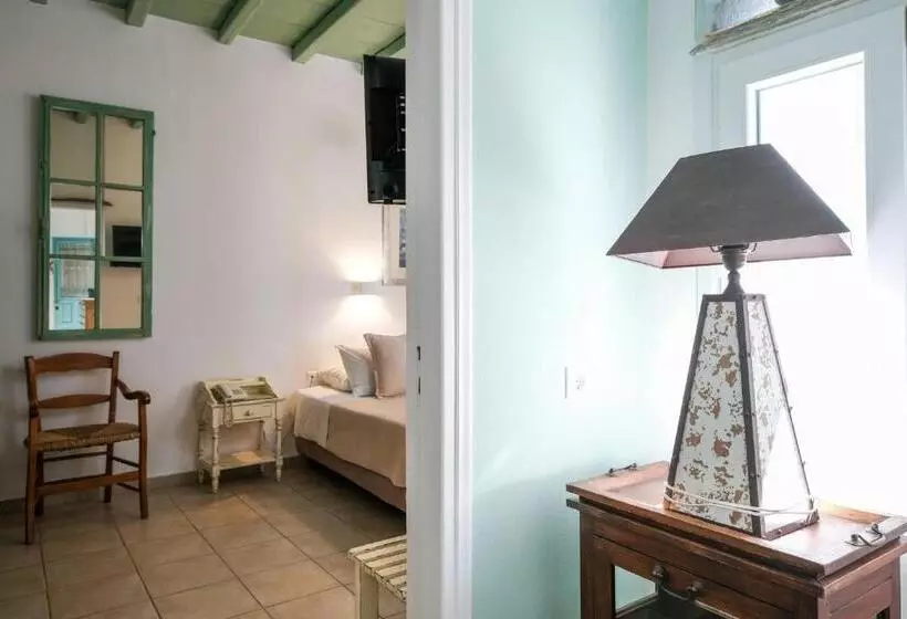 Resort Golden Beach Studios & Suites