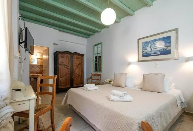 Resort Golden Beach Studios & Suites