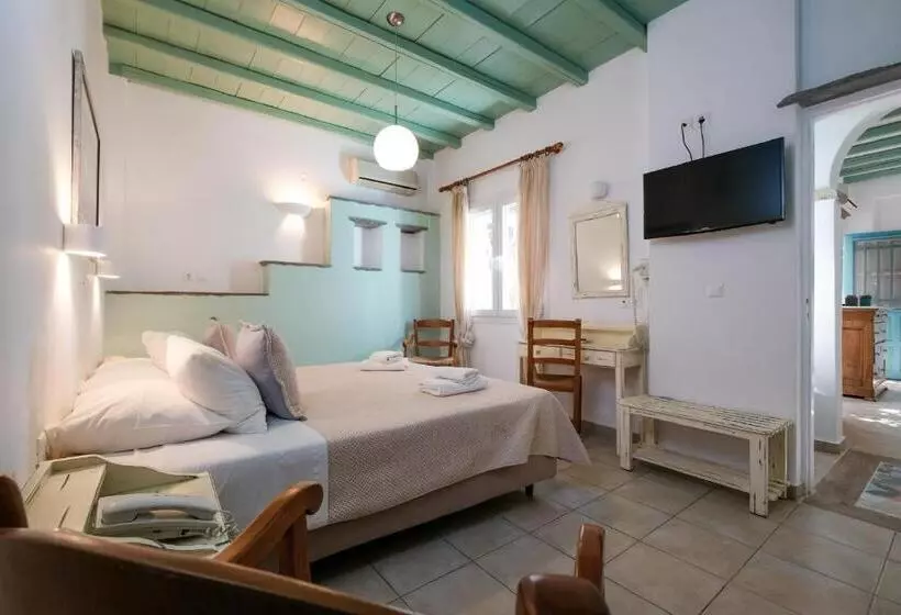 Resort Golden Beach Studios & Suites