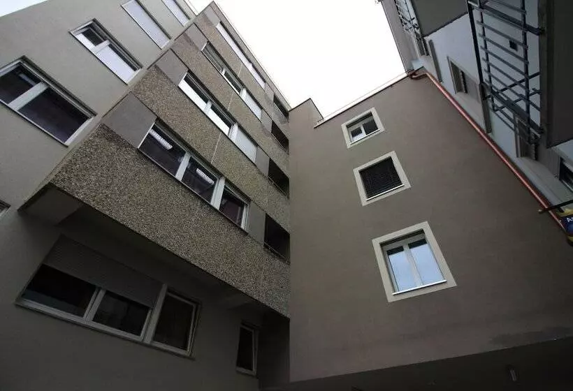 Swiss Star Wiedikon