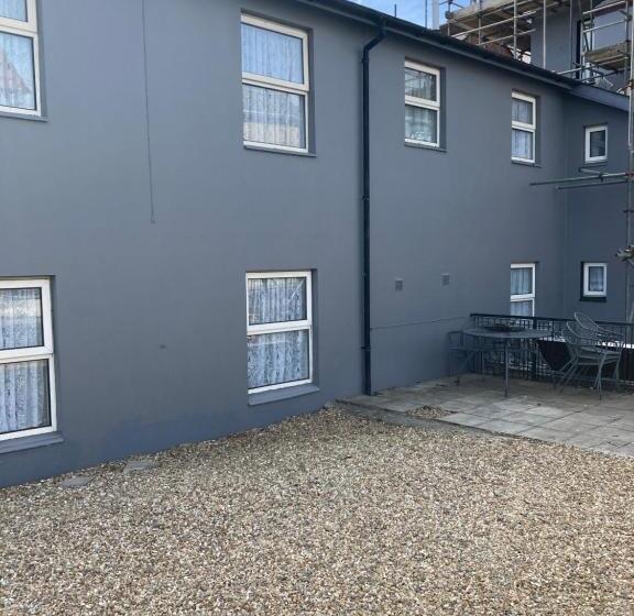 Bed and Breakfast Abingdon Lodge