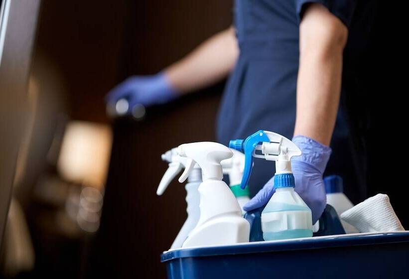 민박 Springfield House   Birmingham Airport & Nec