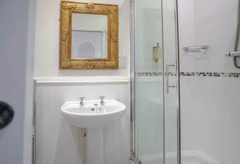 צימר White Hart Inn