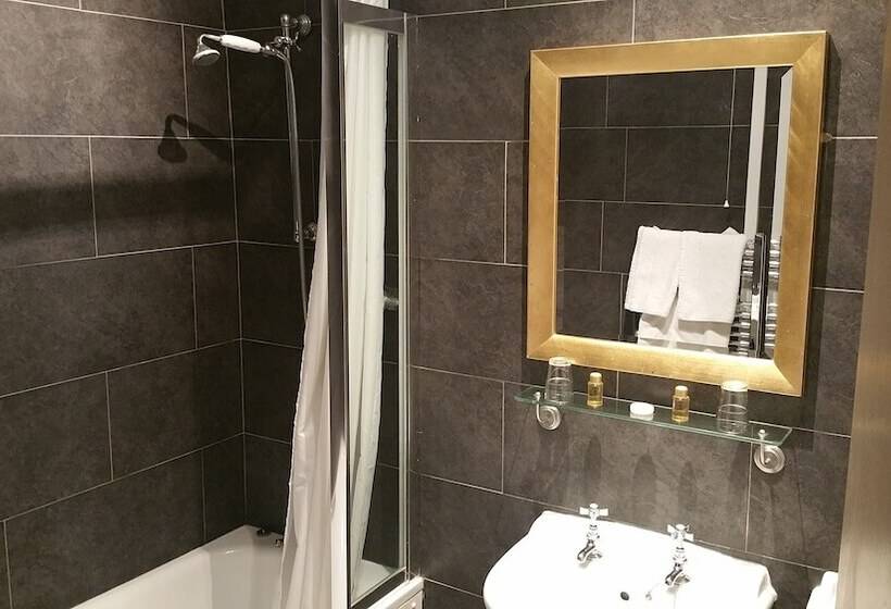 مبيت وإفطار White Hart Inn