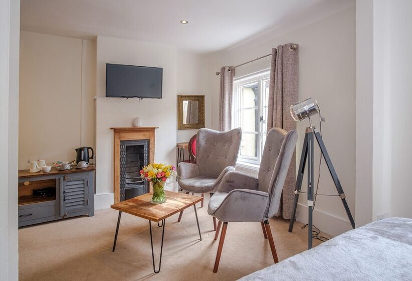 مبيت وإفطار White Hart Inn