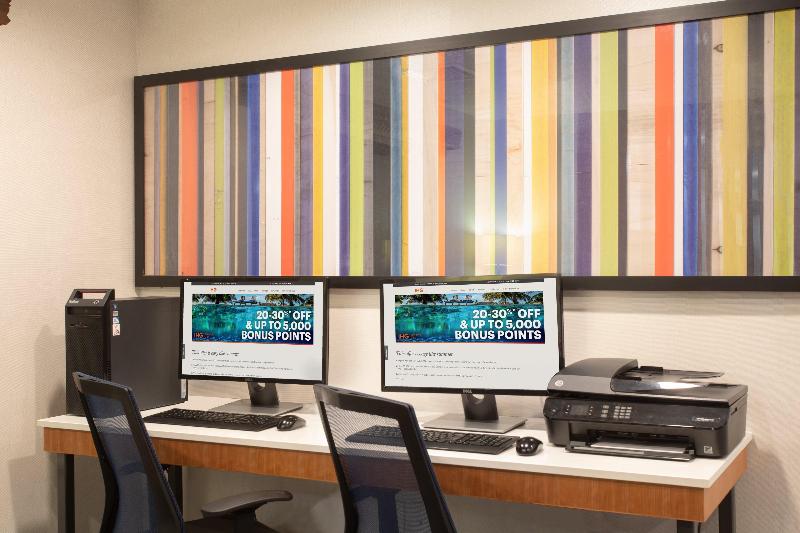 Holiday Inn Express Hotel & Suites Longmont, An Ihg