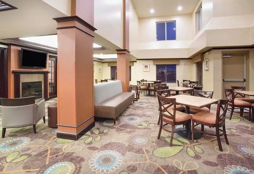 Holiday Inn Express Hotel & Suites Minot South, An Ihg