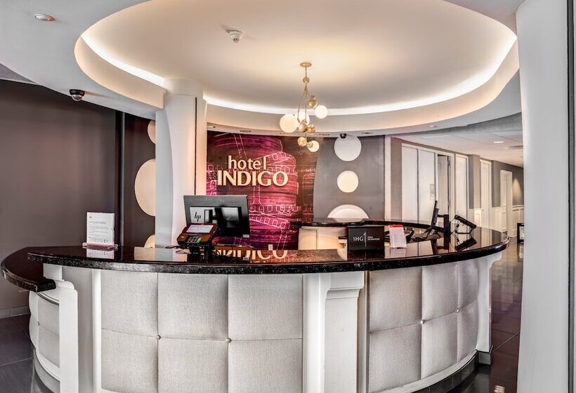 ホテル Indigo Jacksonville Deerwood Park, An Ihg