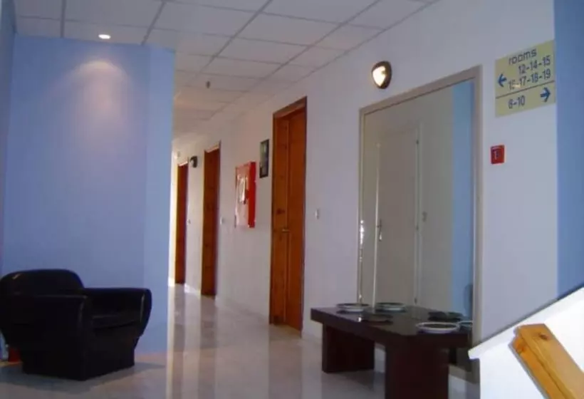 هتل Kourkoumelata