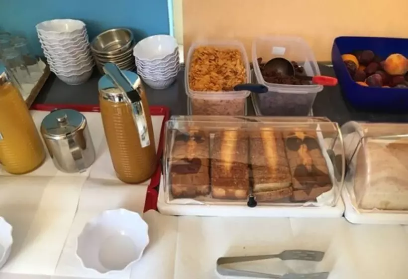 هتل Kourkoumelata