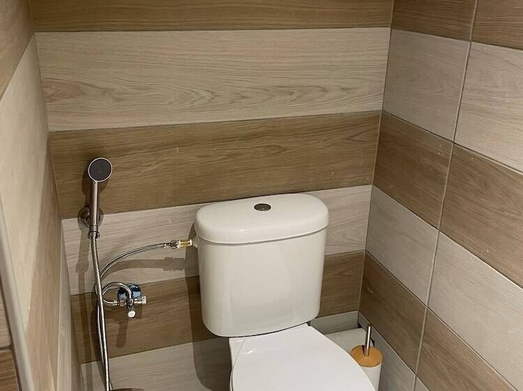 هتل Kourkoumelata