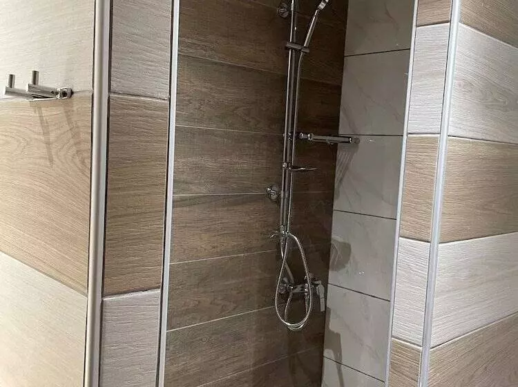 هتل Kourkoumelata