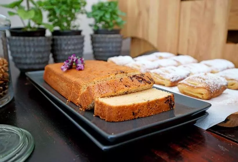 בית מלון כפרי Kyparissia Beach