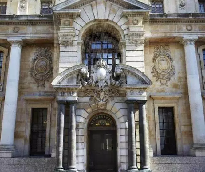 فندق St. Giles House
