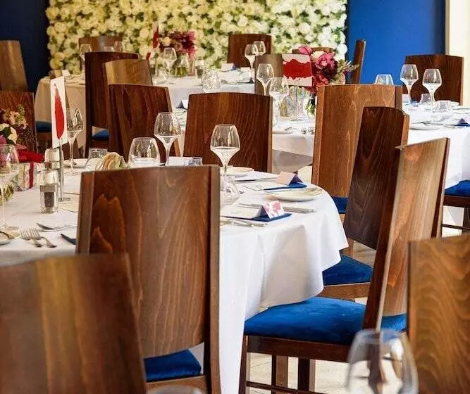 فندق St. Giles House