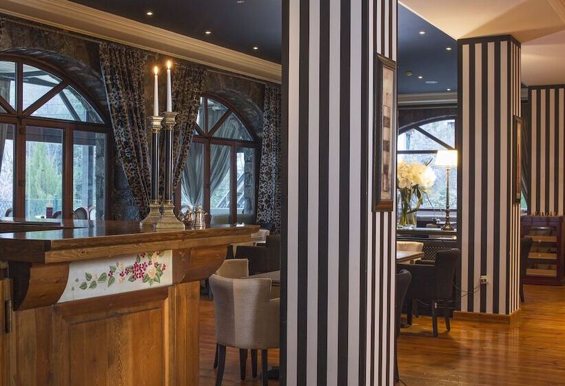 渡假胜地  Archontiko Kaltezioti