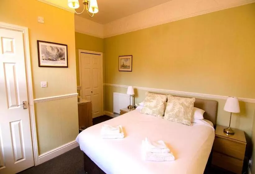 住宿加早餐  Arundel House