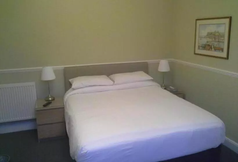 住宿加早餐  Arundel House