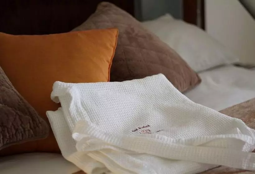 Hotel Le Saint-Denis