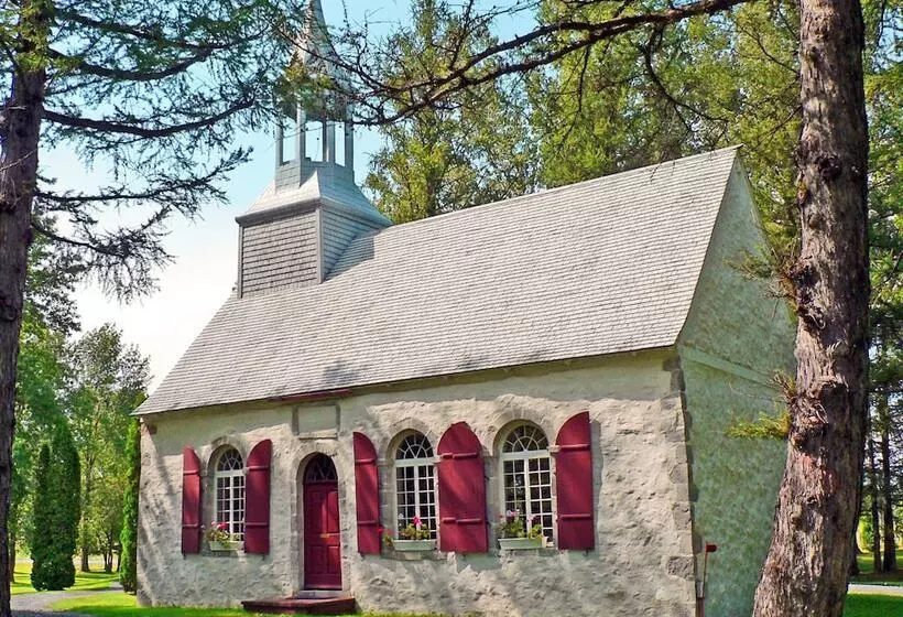 호텔 Days Inn By Wyndham Berthierville