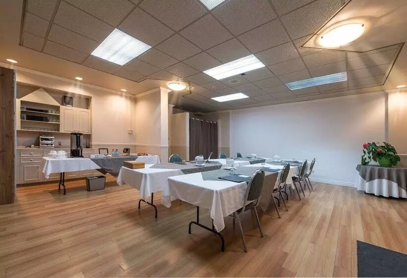 호텔 Days Inn By Wyndham Berthierville