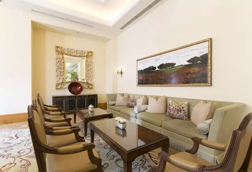 Отель Grand Tiara Minaminagoya