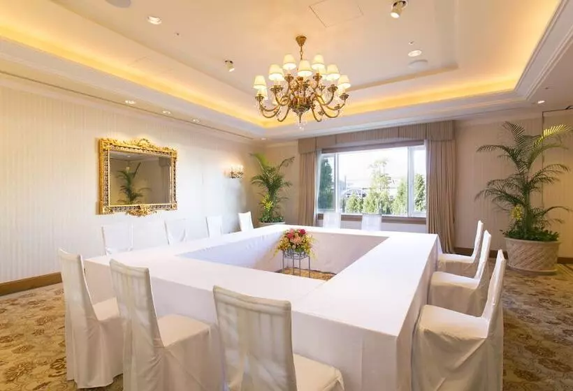 Отель Grand Tiara Minaminagoya