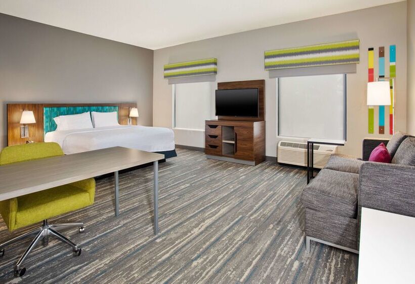 בית מלון כפרי Hampton Inn & Suites Tampa East