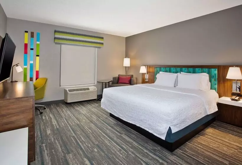 호텔 Hampton Inn & Suites Tampa East