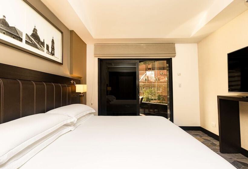 בית מלון כפרי Hilton Bogota