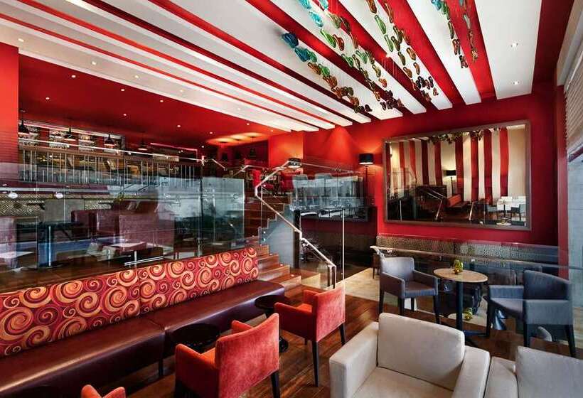 בית מלון כפרי Hilton Bogota