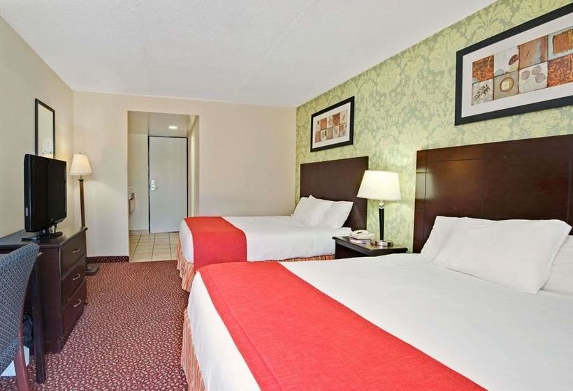 Отель Knights Inn Toronto at Kingston Rd