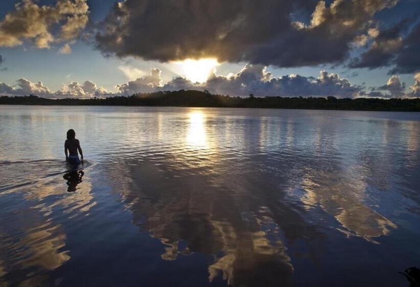 Отель Pousada Lagoa Do Cassange