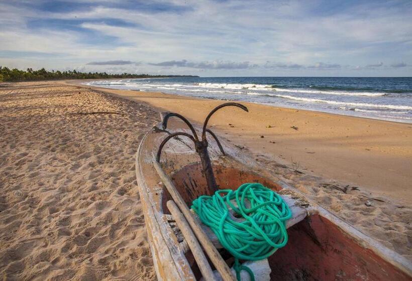 Отель Pousada Lagoa Do Cassange