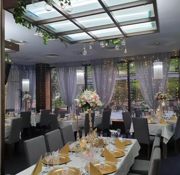 호텔 Presidivm Palace