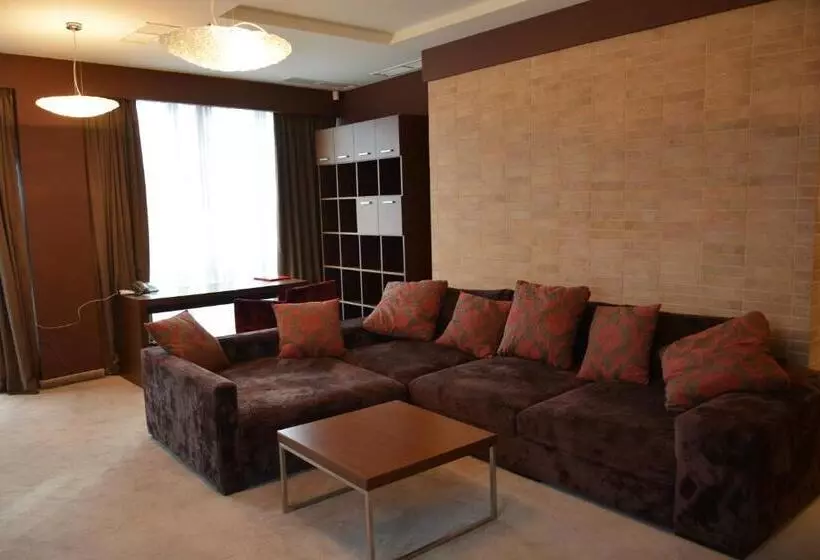 호텔 Presidivm Palace