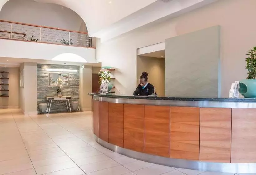 酒店 Town Lodge Roodepoort